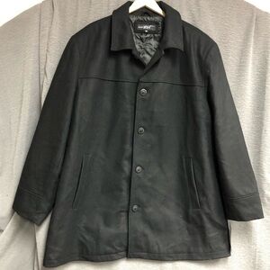 NWT black rivet 3X  5 button Pea jacket coat has quilted inside